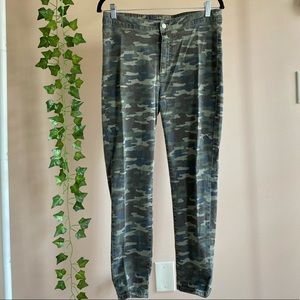 Free People Camo Skinny Jean